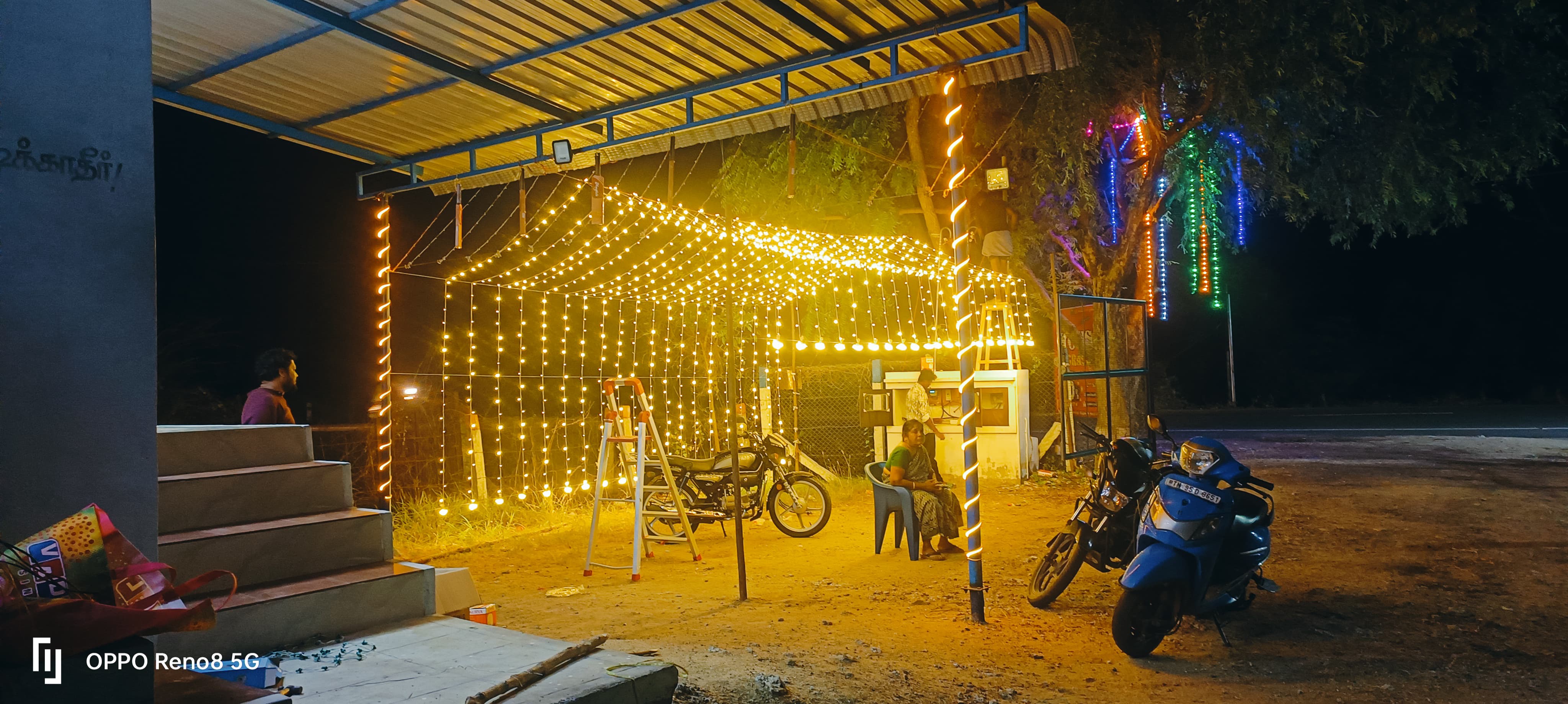 Festive Grand Showroom - Elite Crackers Sivakasi